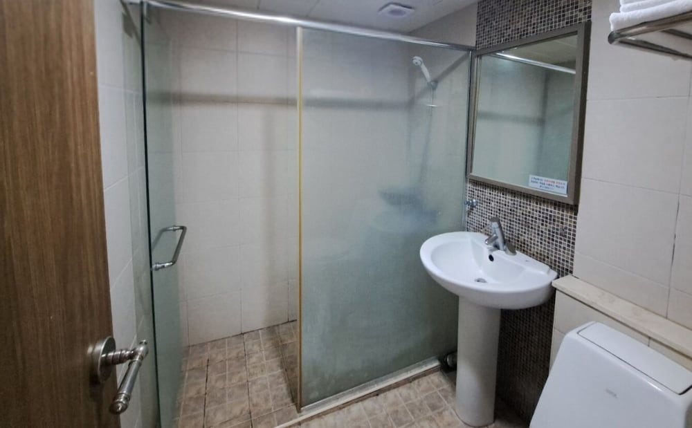 Deluxe Room (26PY / Bed or Ondol randomly assigned) photo 3