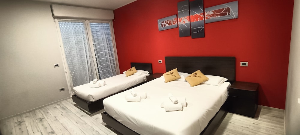 Deluxe Triple Room photo 3