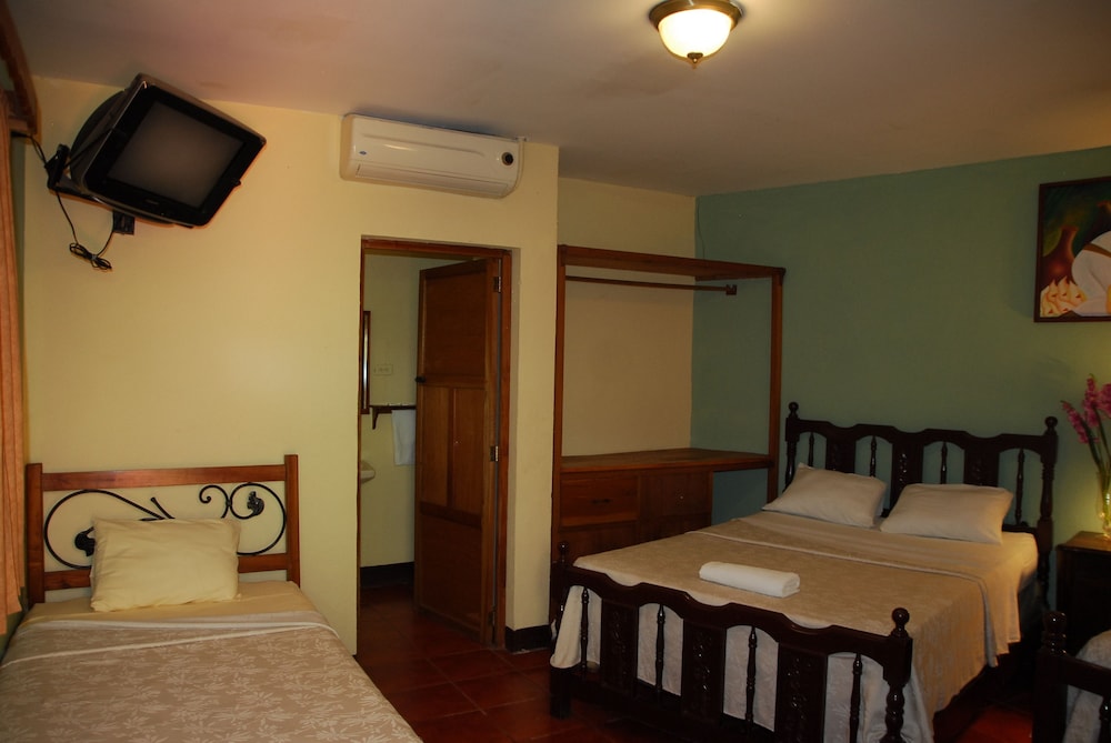 Family Suite photo 2
