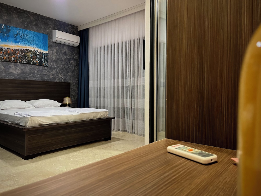 Deluxe Double Room, Pool View