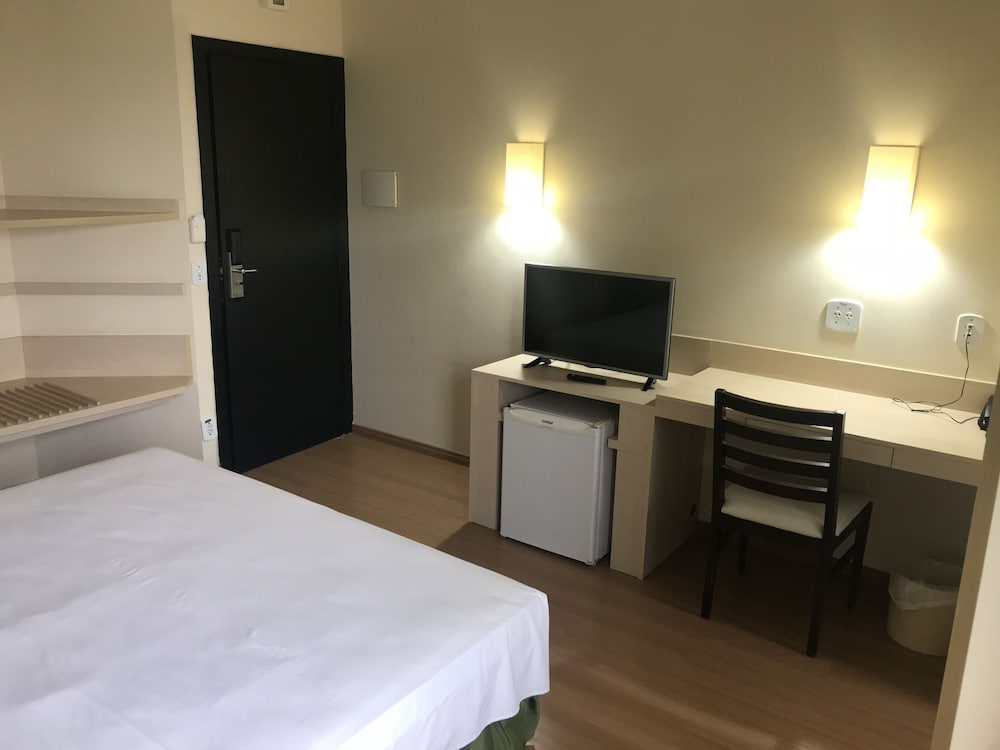 Standard Triple Room, Non Smoking photo 1
