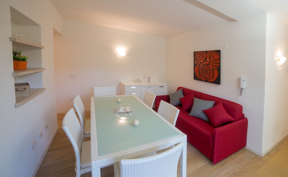 Apartment, 2 Bedrooms, Ground Floor (Tulipano), photo 6