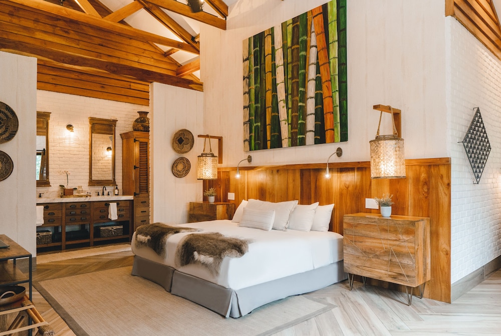 Luxury Double or Twin Room, 1 King Bed, Terrace, Garden View