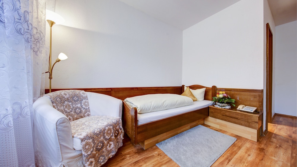 Basic Single Room