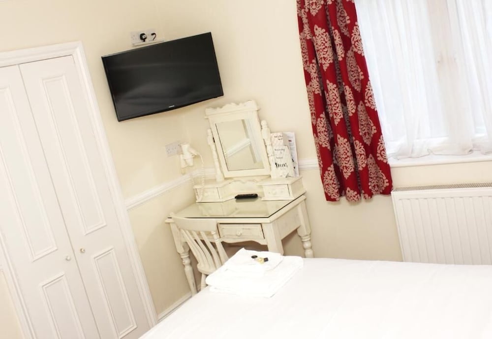 Superior Double or Twin Room - Photo 4