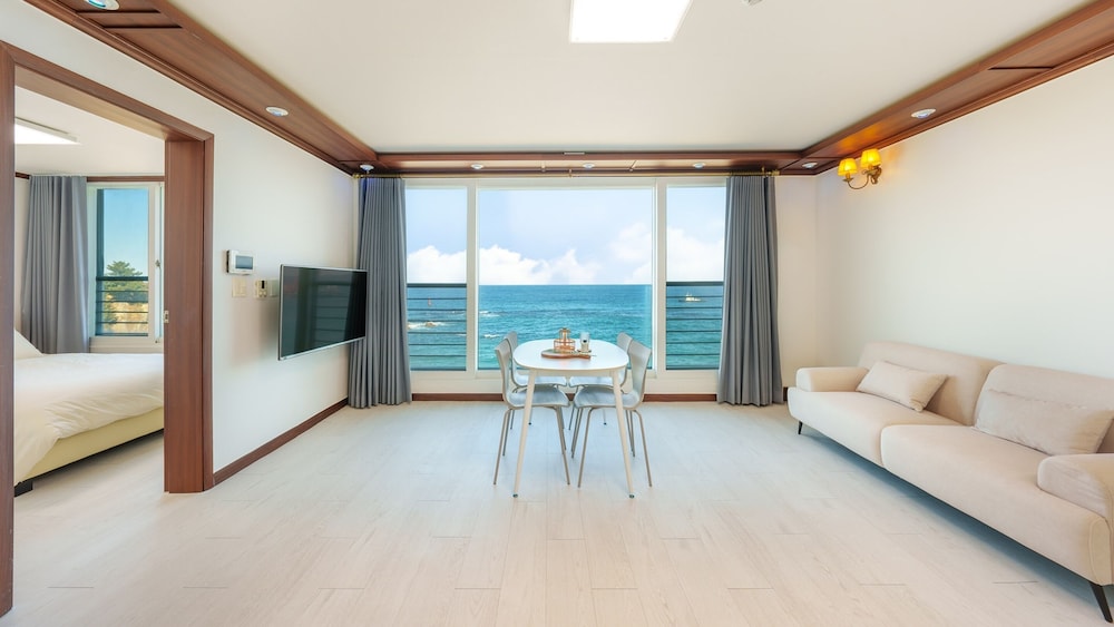 Basic Room, 1 Bedroom (B401) photo 3