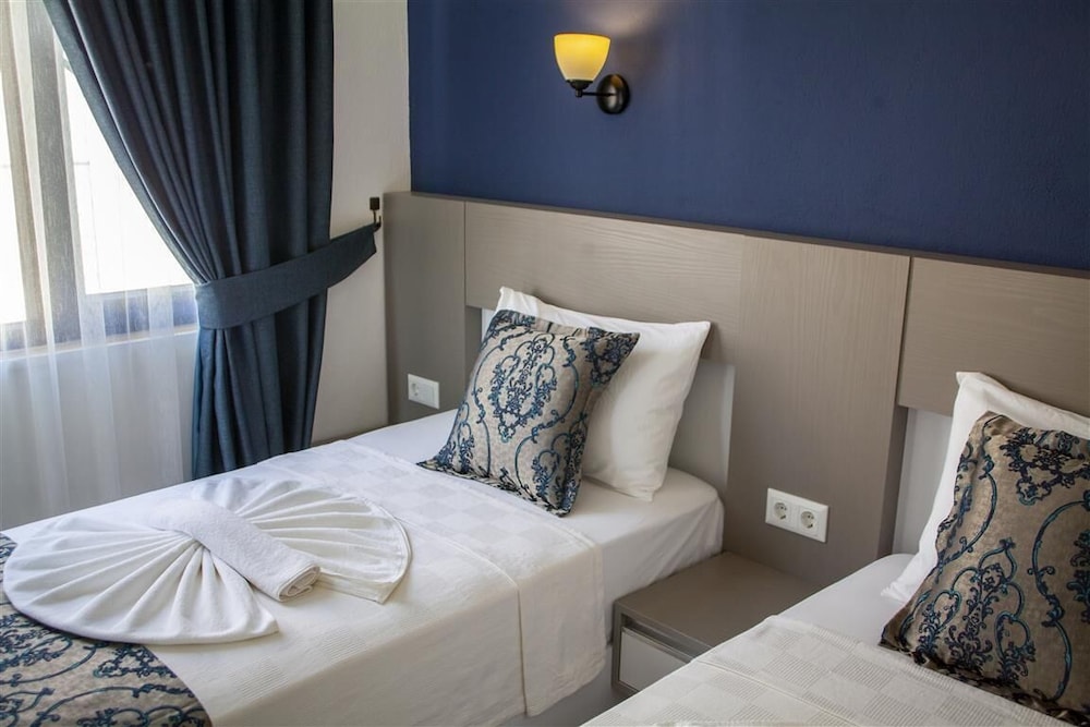 Standard Twin Room photo 1