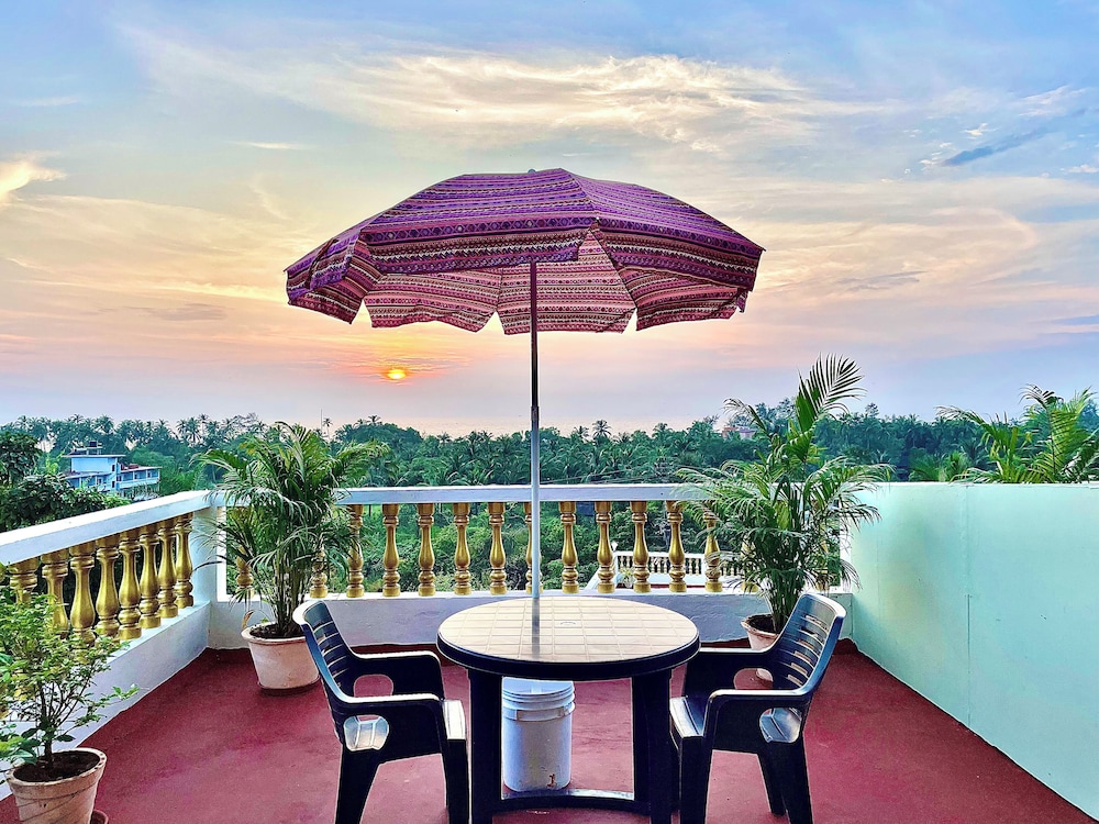 Deluxe Room, Balcony, Sea View - Photo 2