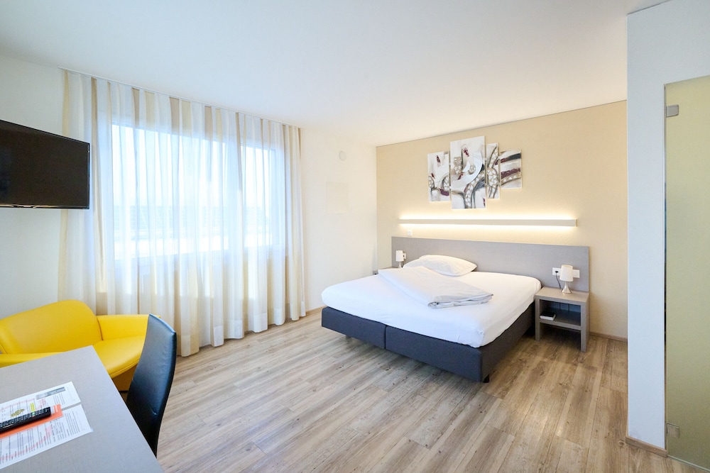 Premium Double Flex (Optional Sofa Bed - Self Setup) photo 1