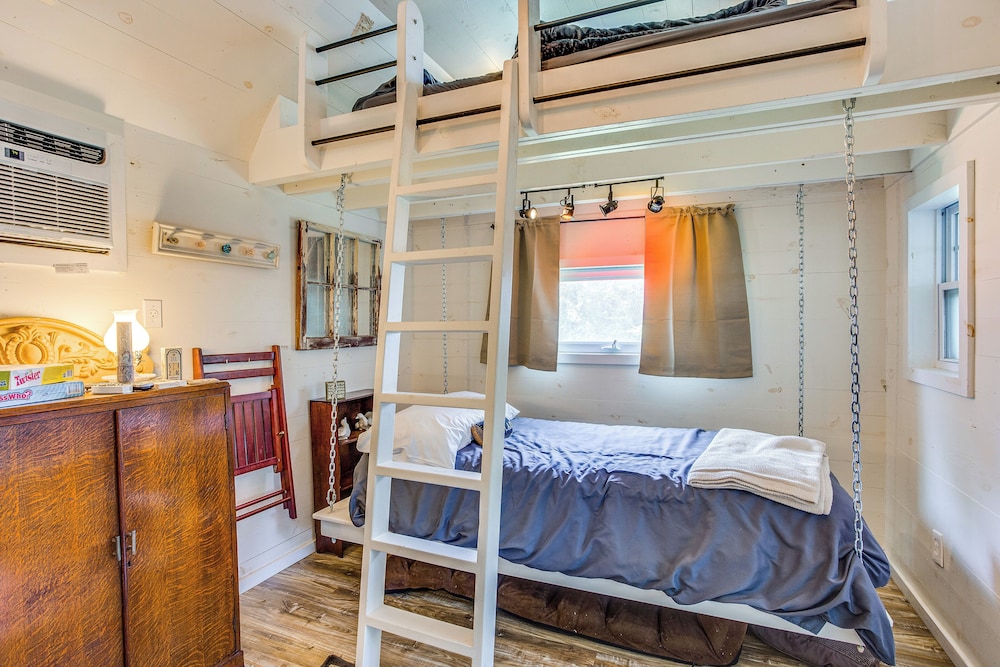 House (2 Bedrooms) photo 2