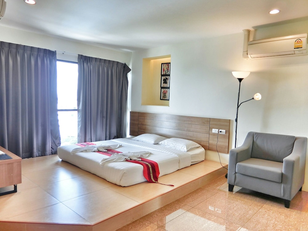 Executive Room photo 3