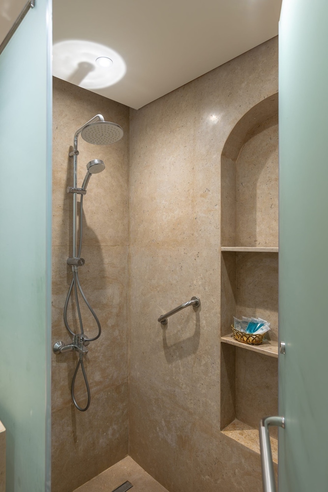 Superior Room - Photo 3