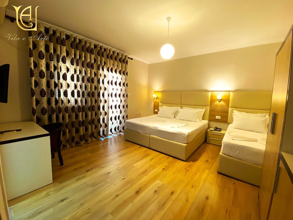 Standard Triple Room photo 2