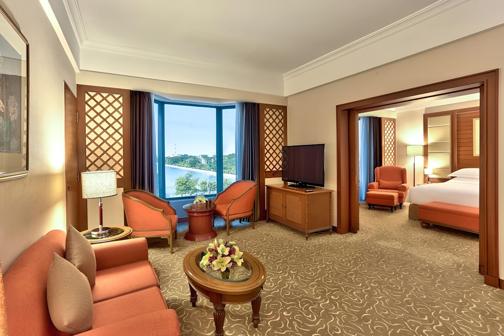 Executive Suite, 1 Bedroom, Hill View