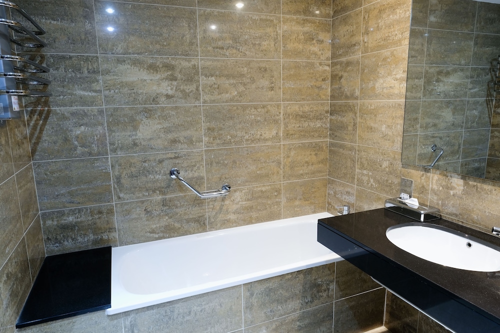 Classic Double Room, 1 Double Bed, Courtyard View photo 3