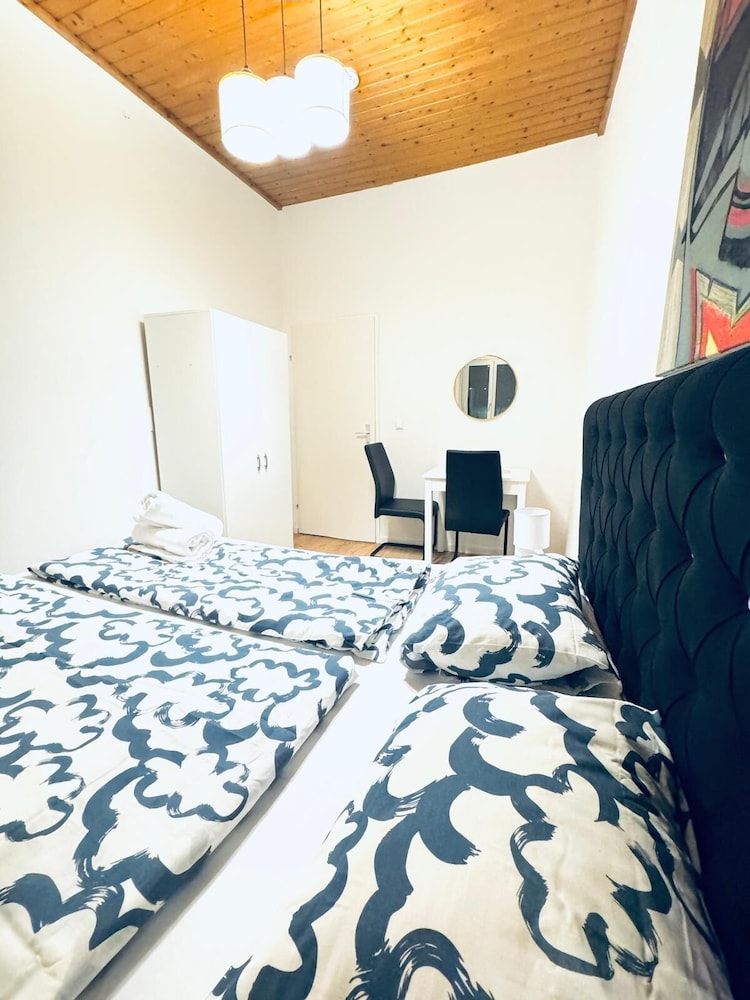 Basic Room