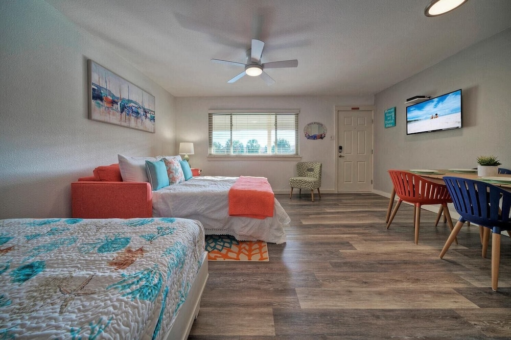 House (1 Bedroom)