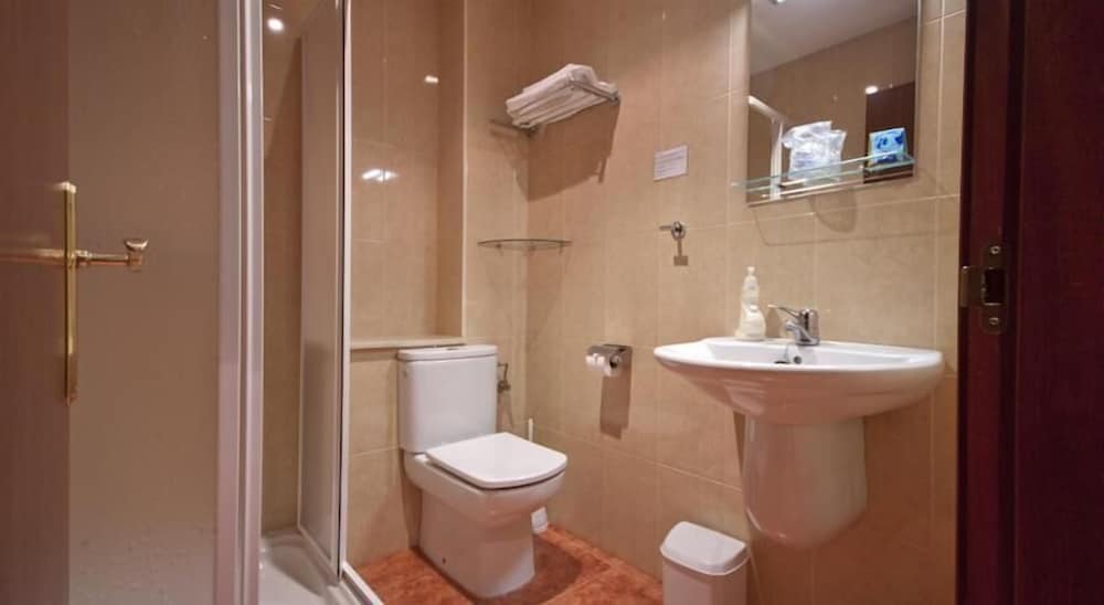 Double Room Single Use photo 3