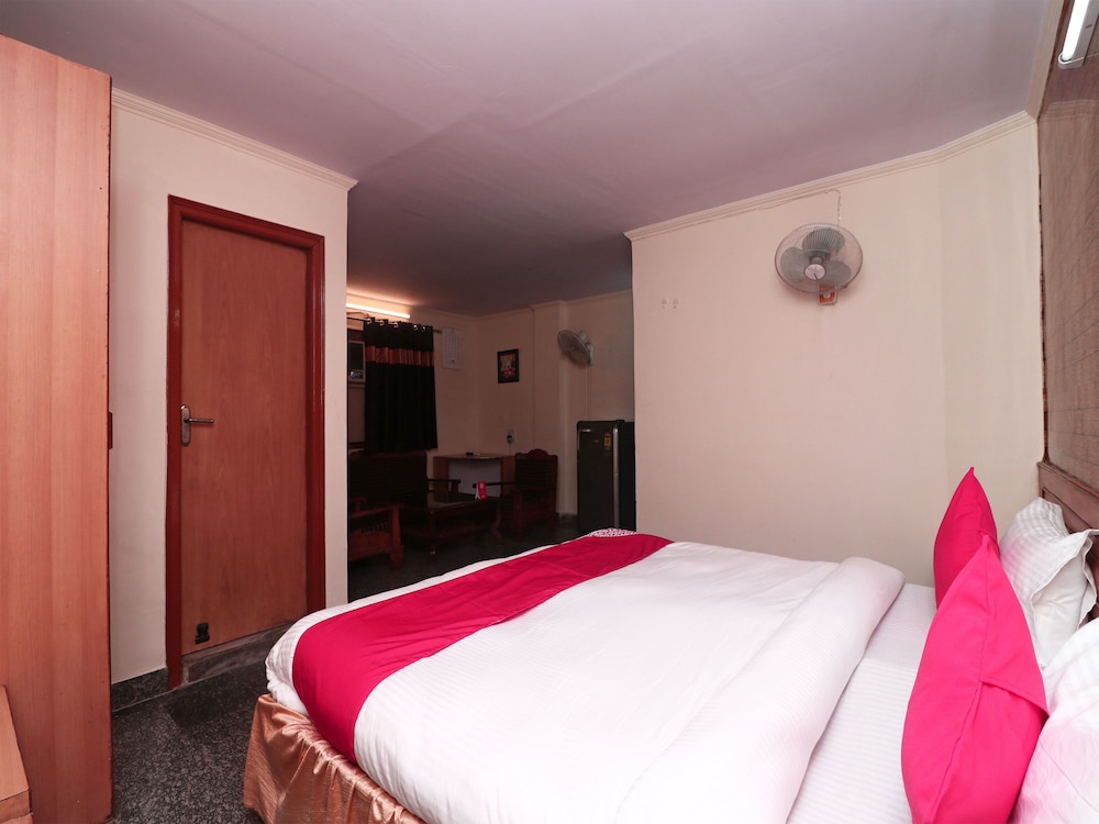 Double Room, 1 King Bed photo 3