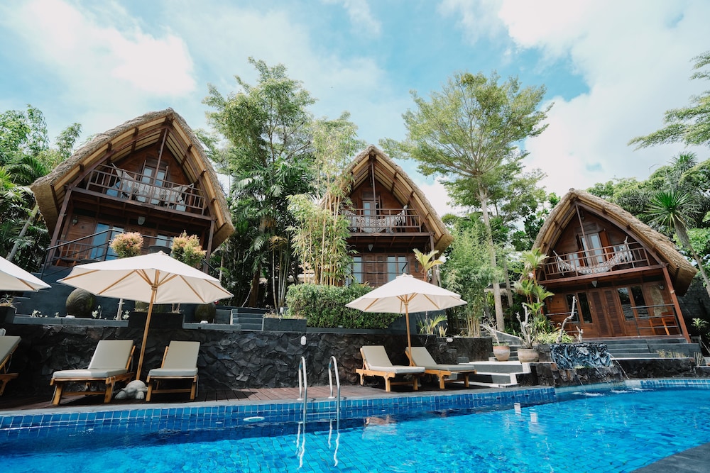 Lumbung Villa - Two Storey photo 1