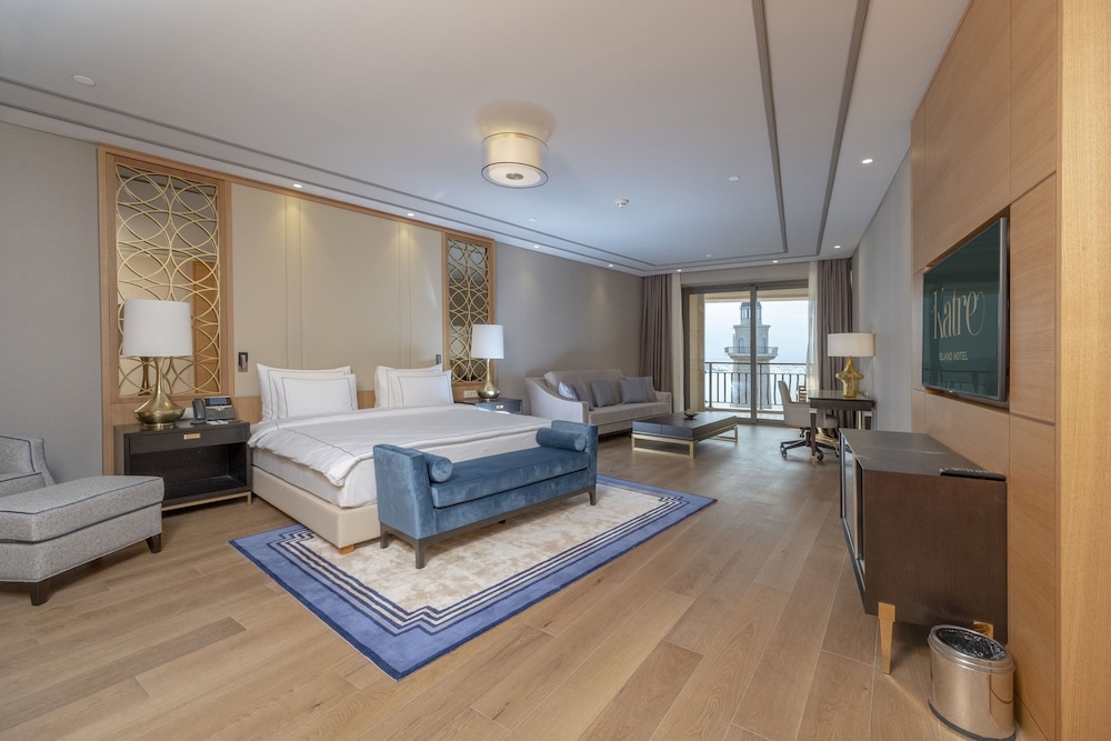 Royal Suite, Sea View - Photo 1
