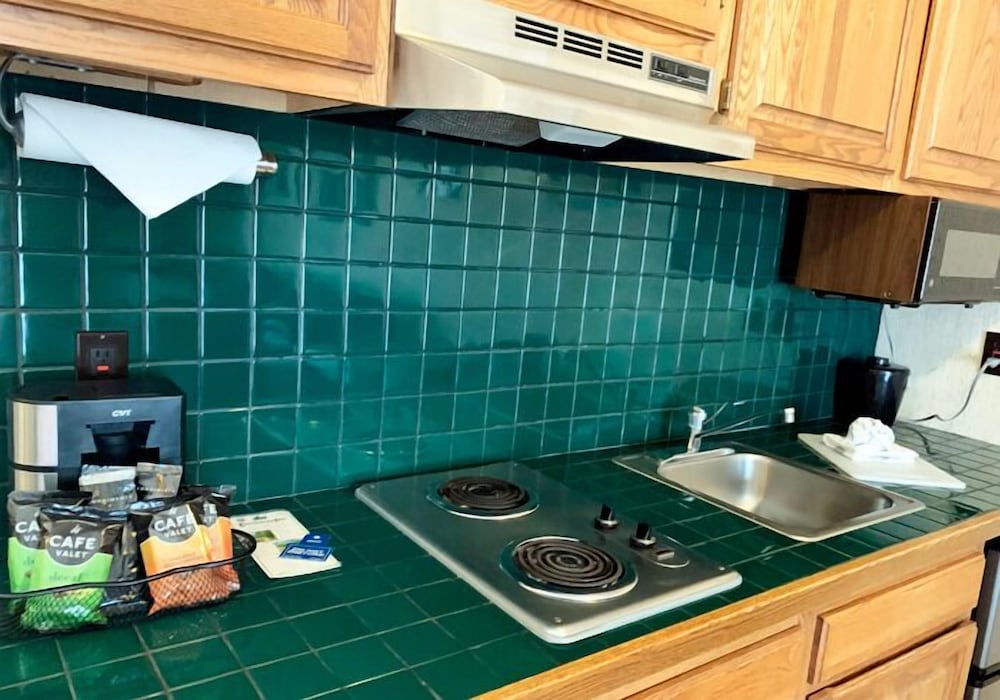 Room, Multiple Beds, Kitchenette, Ground Floor