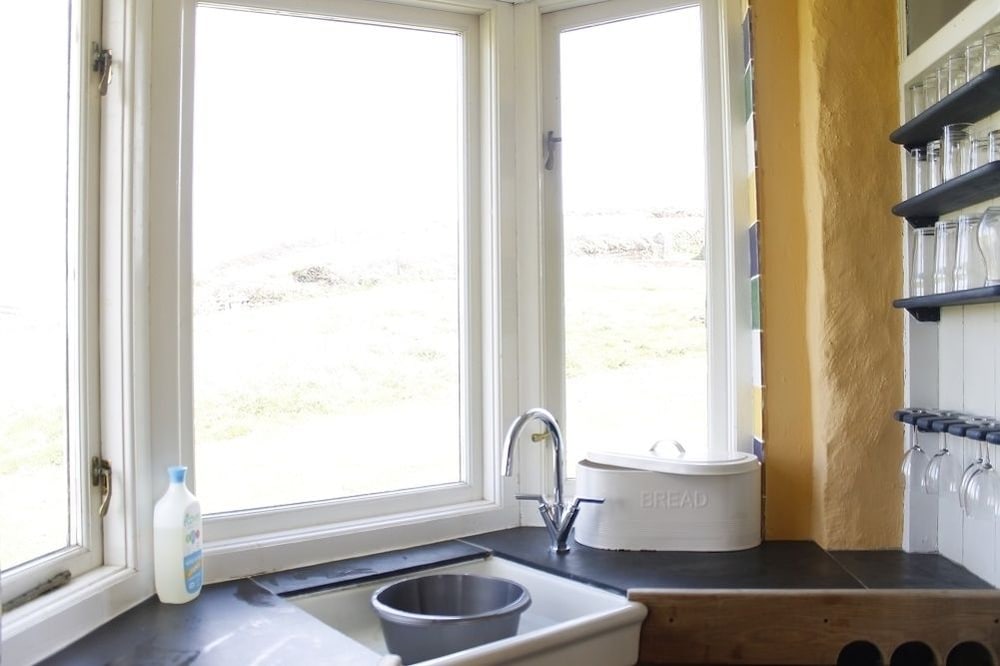 House, Private Bathroom, Sea View photo 2