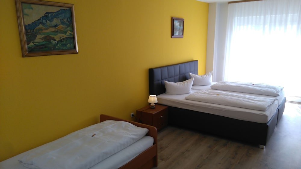 Triple Room photo 2