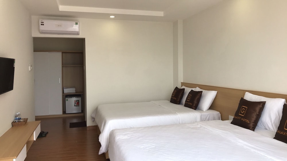 Deluxe Quadruple Room - Photo 2