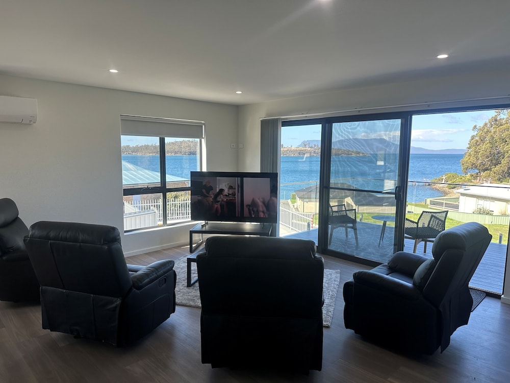 Spring Bay Villa 16