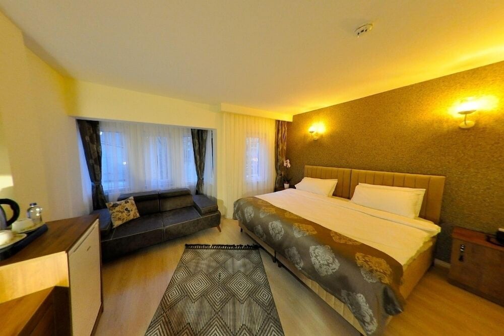 Deluxe Triple Room photo 1