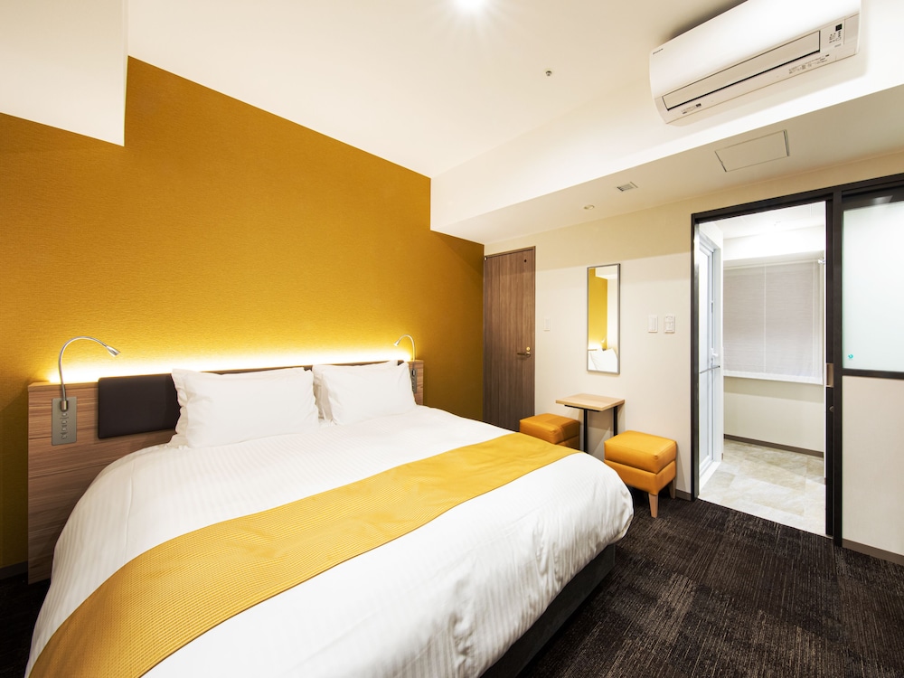 Double Room, Shower Only (No Bathtub), Non Smoking photo 1