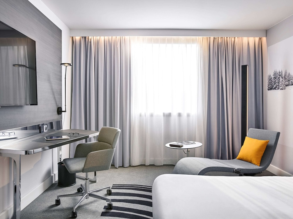Superior Room, 1 Queen Bed with Sofa bed photo 1