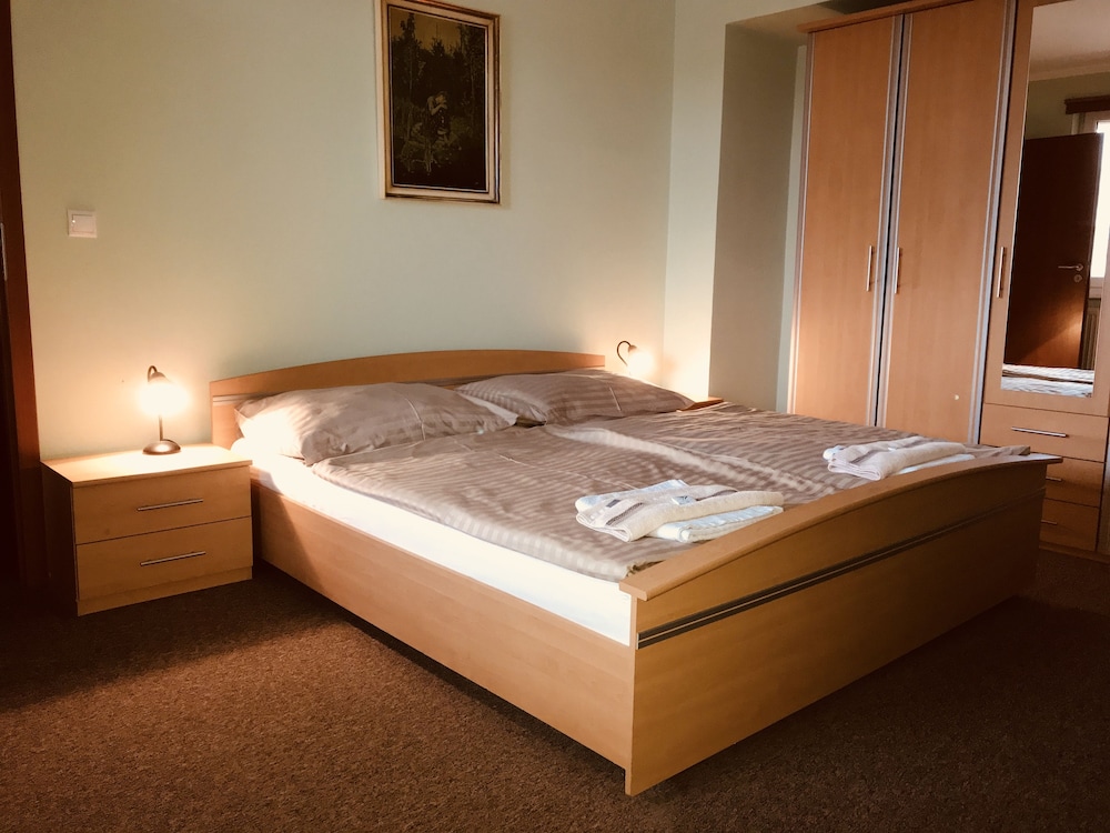 Comfort Apartment, 2 Bedrooms, Balcony, City View photo 2