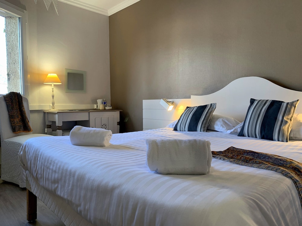 Superior Double Room - Photo 1