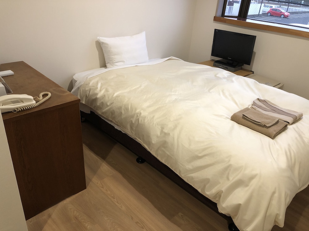 Standard Single Room, Non Smoking - Photo 1