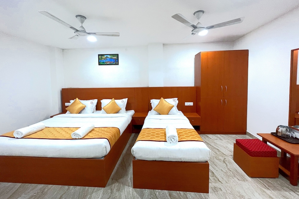 Family Quadruple Room - Photo 8