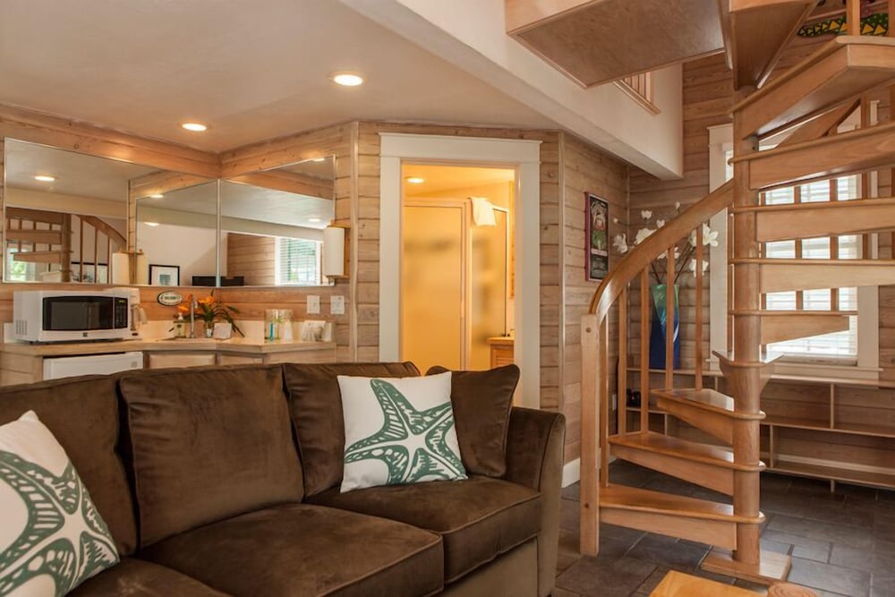 Deluxe Loft