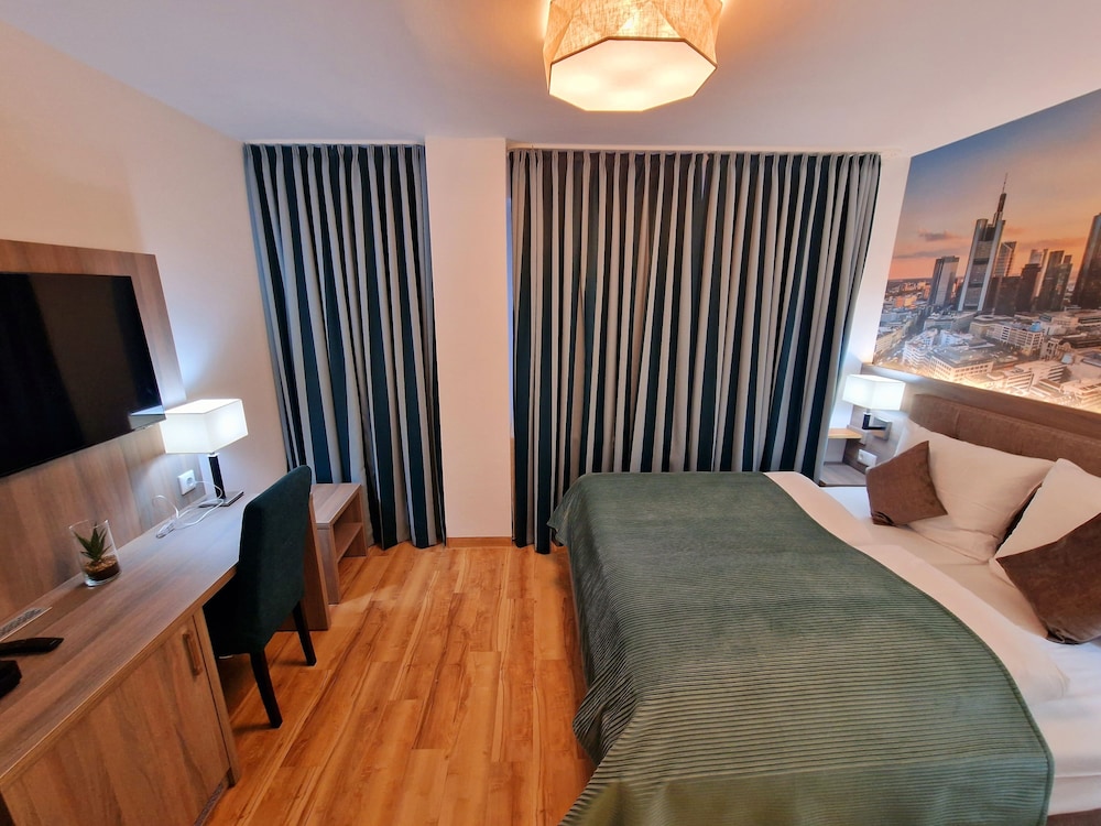 Design Double or Twin Room - Photo 22