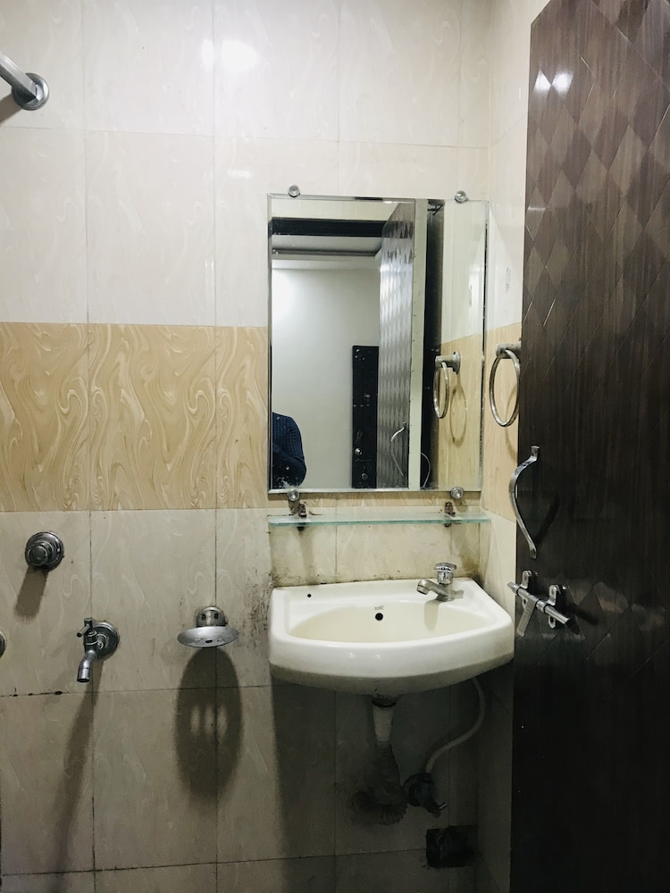 Standard Room - Photo 3