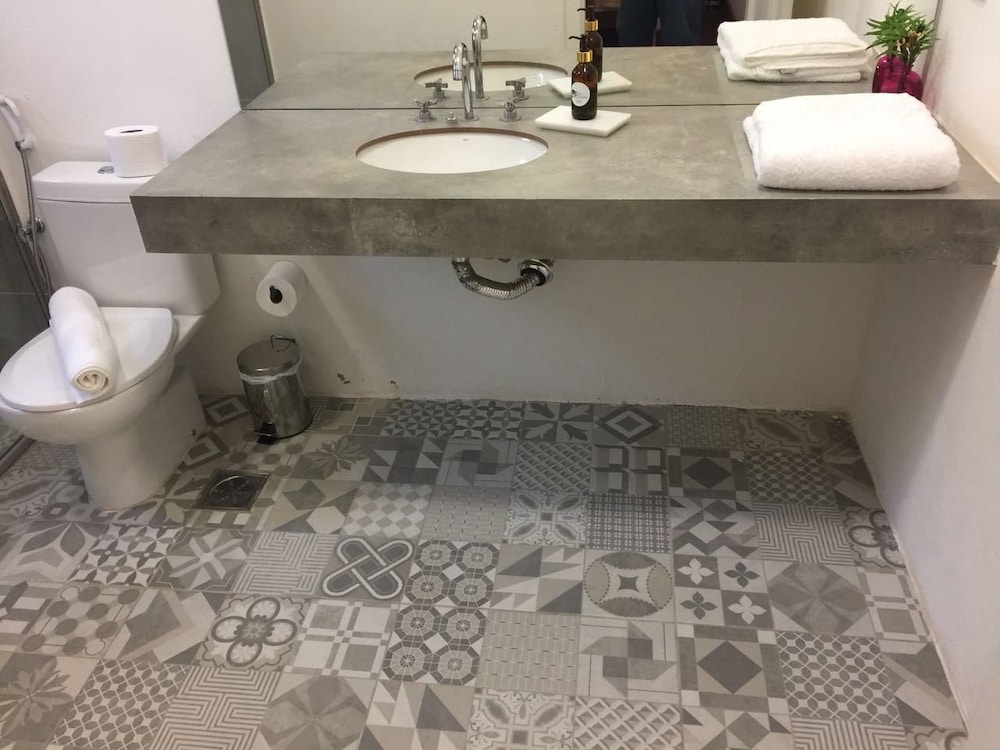 Superior Suite, Jetted Tub photo 2