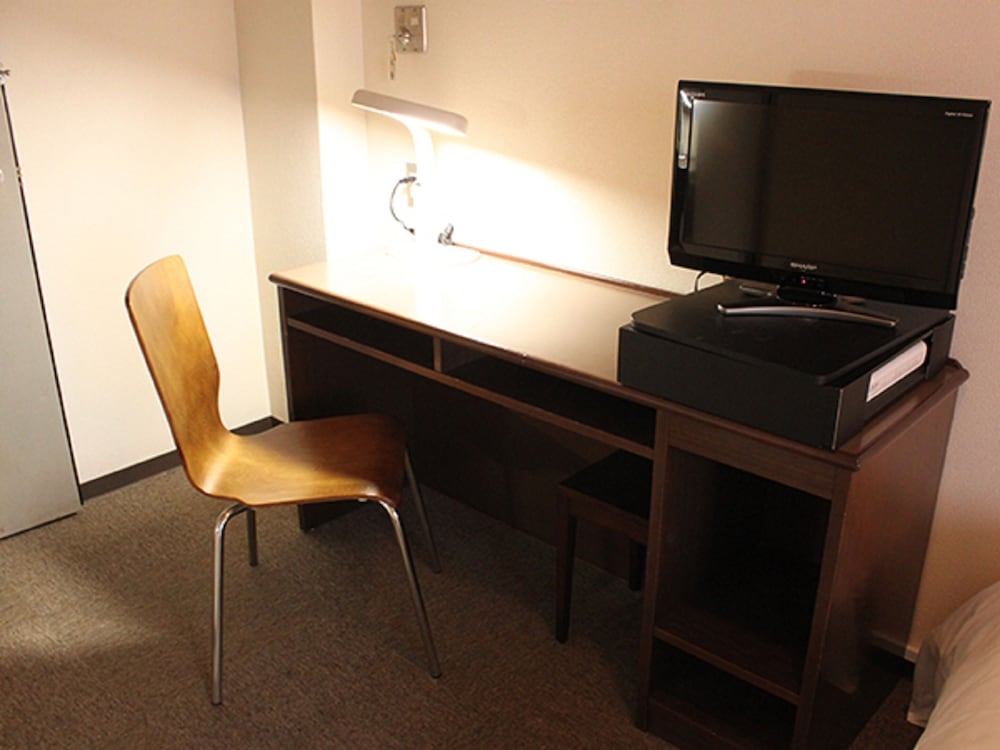 Twin Room, Smoking photo 2