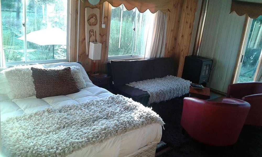 Double Room, 2 Double Beds, Non Smoking, Private Bathroom photo 2