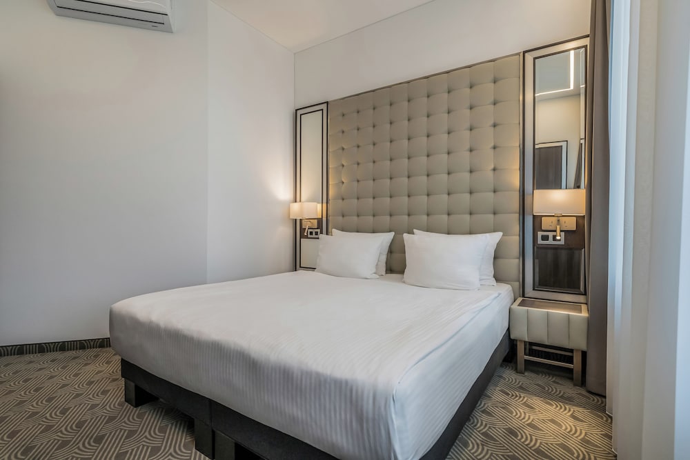 Suite photo 1