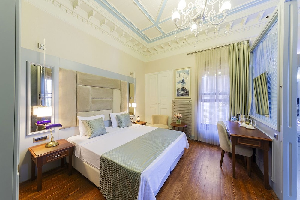 Deluxe Double Room, Jetted Tub, City View photo 1