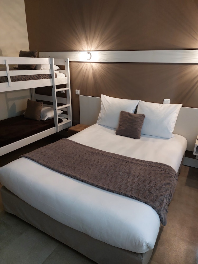 Family Quadruple Room