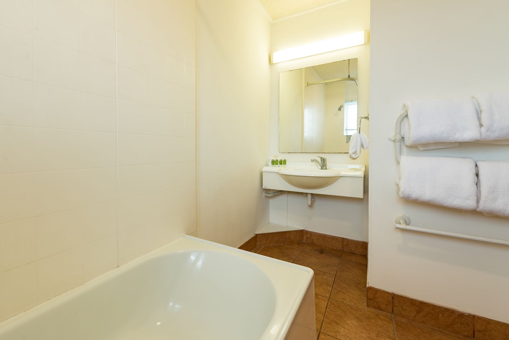 1 Bedroom Motel Unit - Photo 5