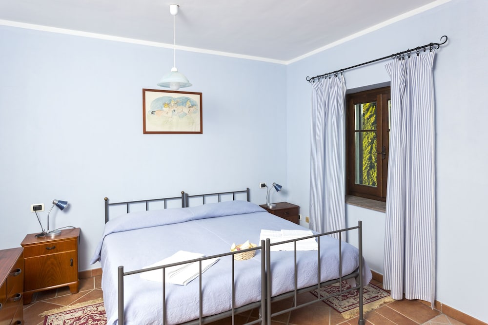 Classic Double Room, Hill View, Annex Building