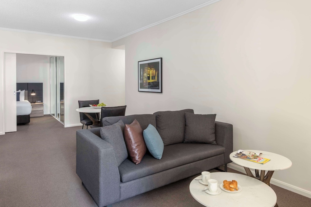 Executive Apartment, 1 Bedroom - Photo 4