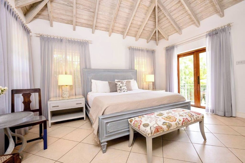 House, 4 Bedrooms, Private Pool, Garden View photo 2